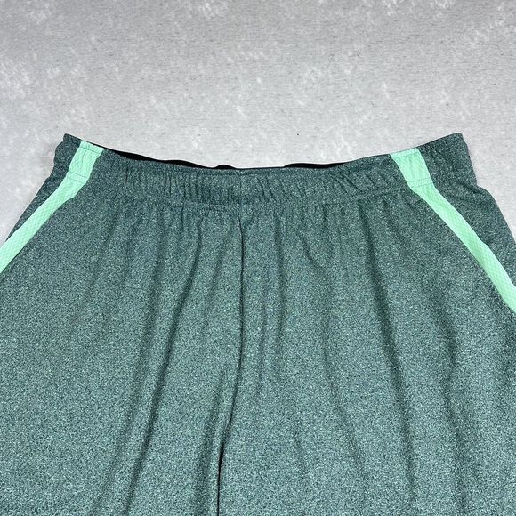 Nike Shorts Mens Size XXL Green Dri Fit 8.5 inch Inseam Swoosh Athleisure 2643 - Picture 2 of 13